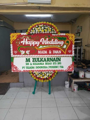 Papan Bunga di Living World Alam Sutera